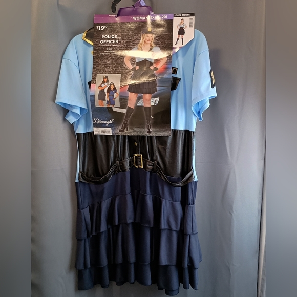 Dreamgirl Police Officer Uniform Costume Women's 2X (18-20) Cosplay Halloween - Picture 1 of 11